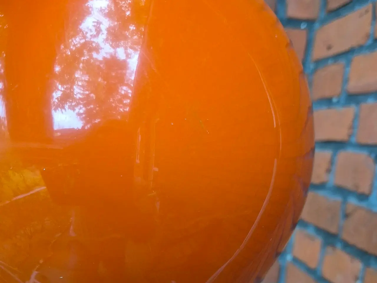 Billede 13 - Smuk orange kuglelampe