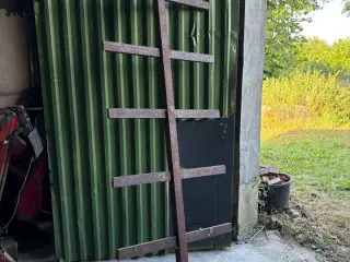 Reol i stål