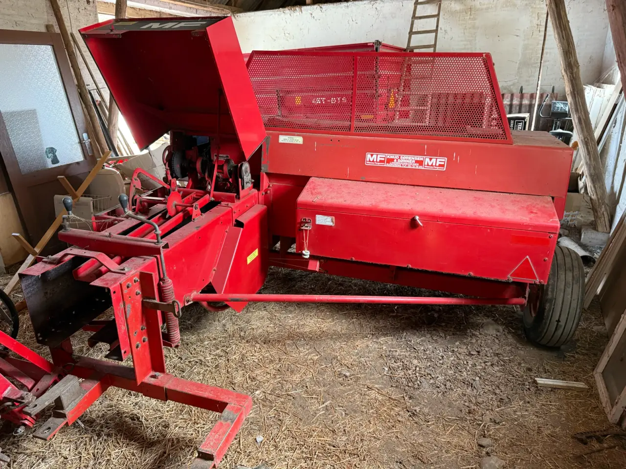 Billede 6 - Ballepresse Massey Ferguson 128