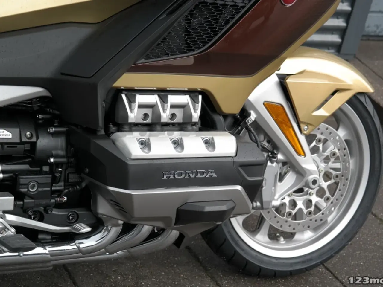 Billede 11 - Honda GL 1800 Gold Wing MC-SYD       BYTTER GERNE