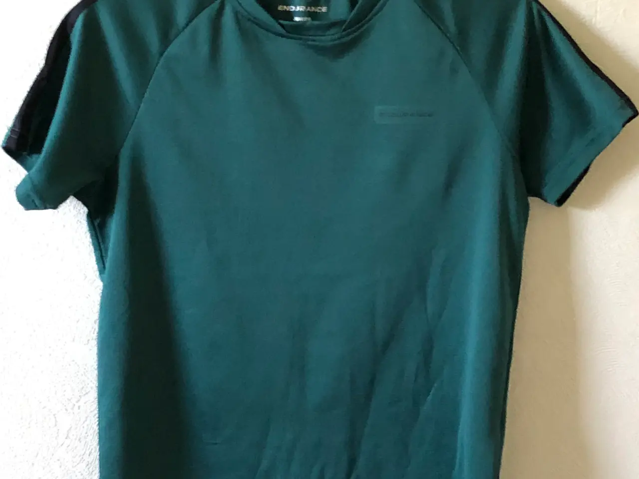 Billede 2 - T-shirt til børn  -  samlet