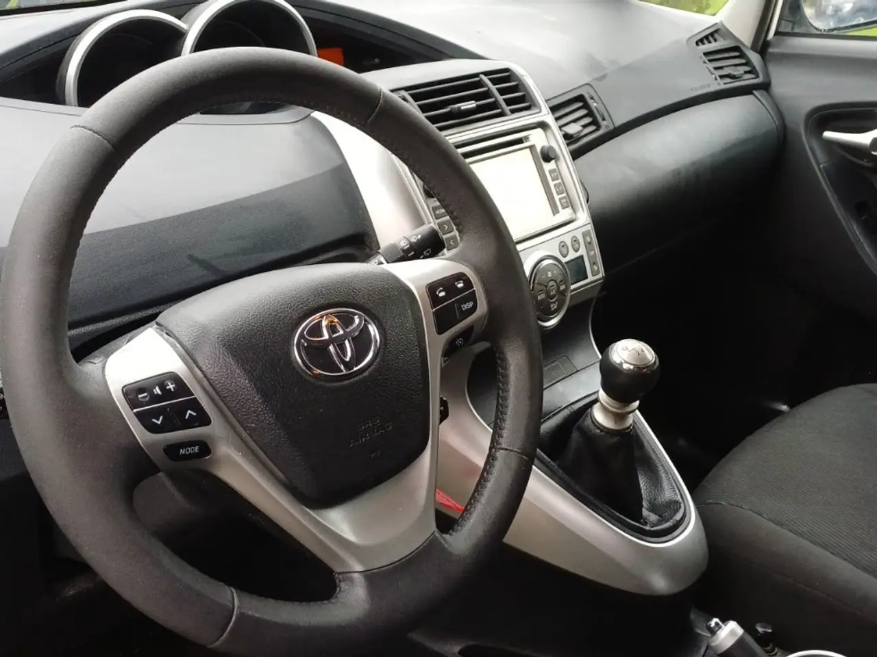 Billede 10 - Toyota Sportsvan 2,0 D-4D T2