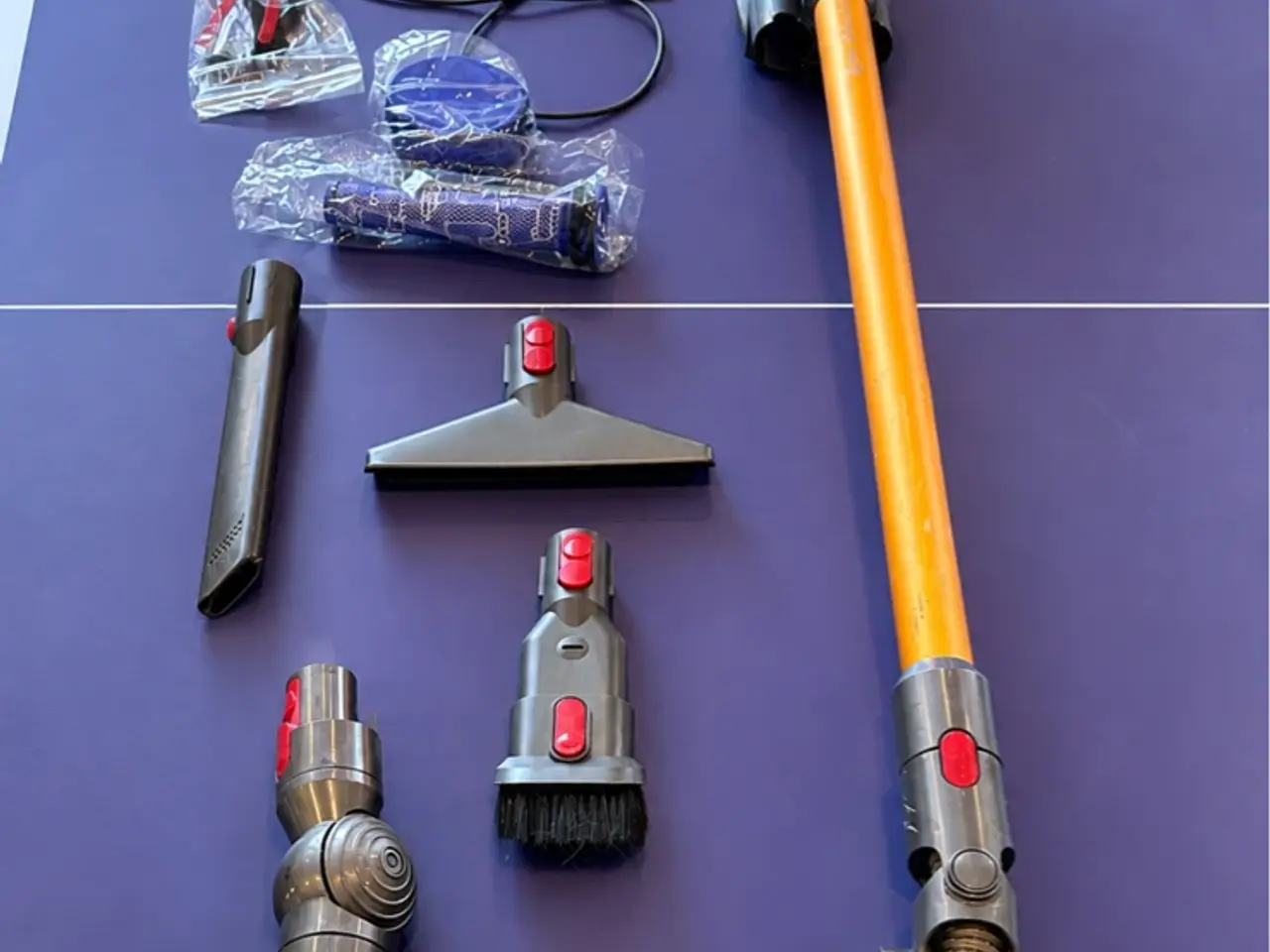 Billede 2 - Dyson v8 Absolute