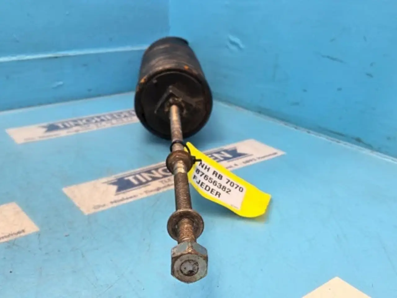 Billede 8 - New Holland BR7070 Fjeder 87656382