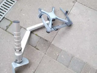 Computer arm til bærbar til bord eller kassebil