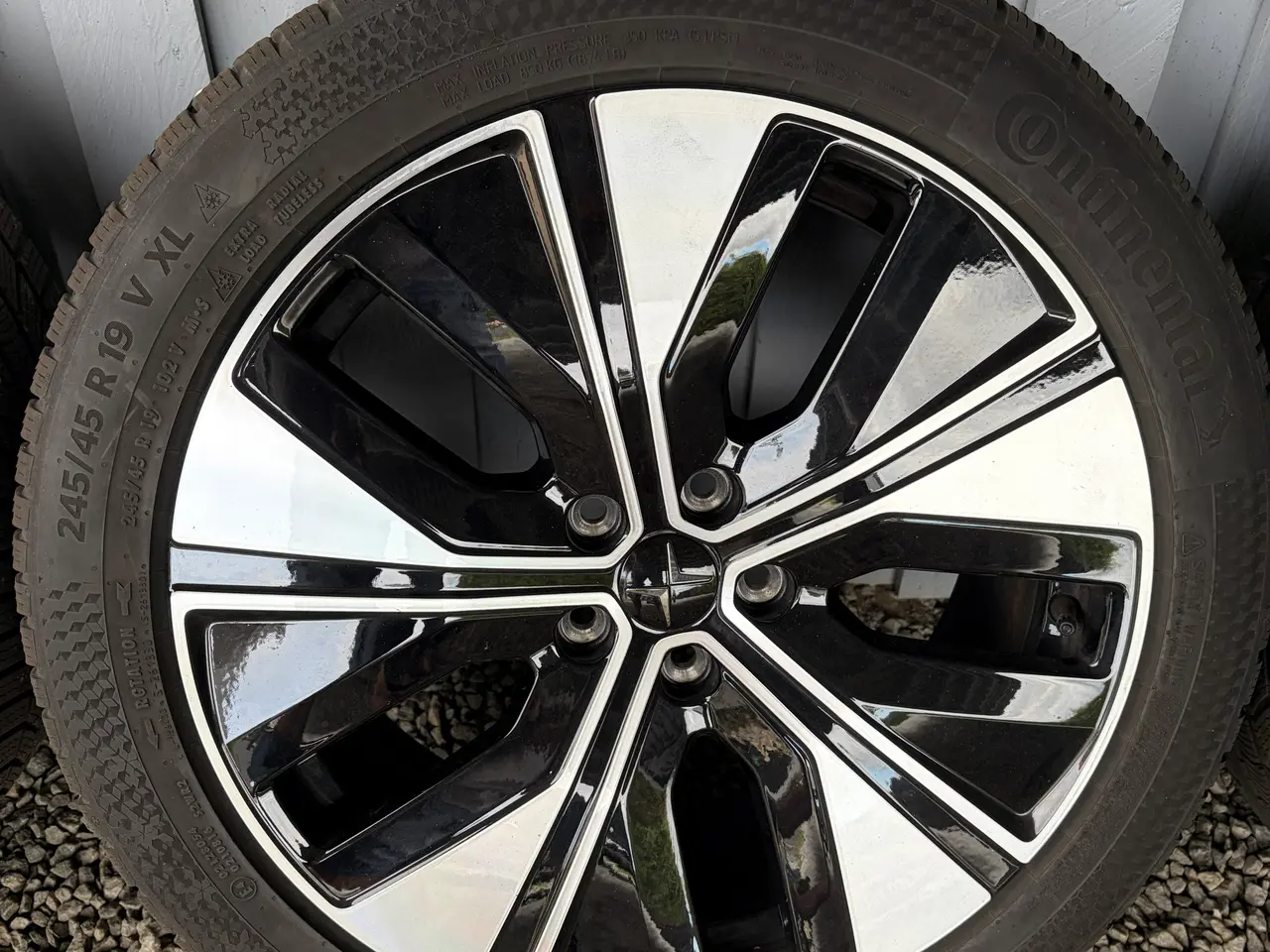 Billede 5 - Flotte Originale Polestar 2 Fælge med Vinterdæk