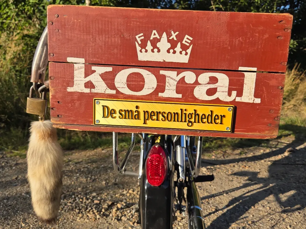 Billede 2 - Knallert klub/merchandise 