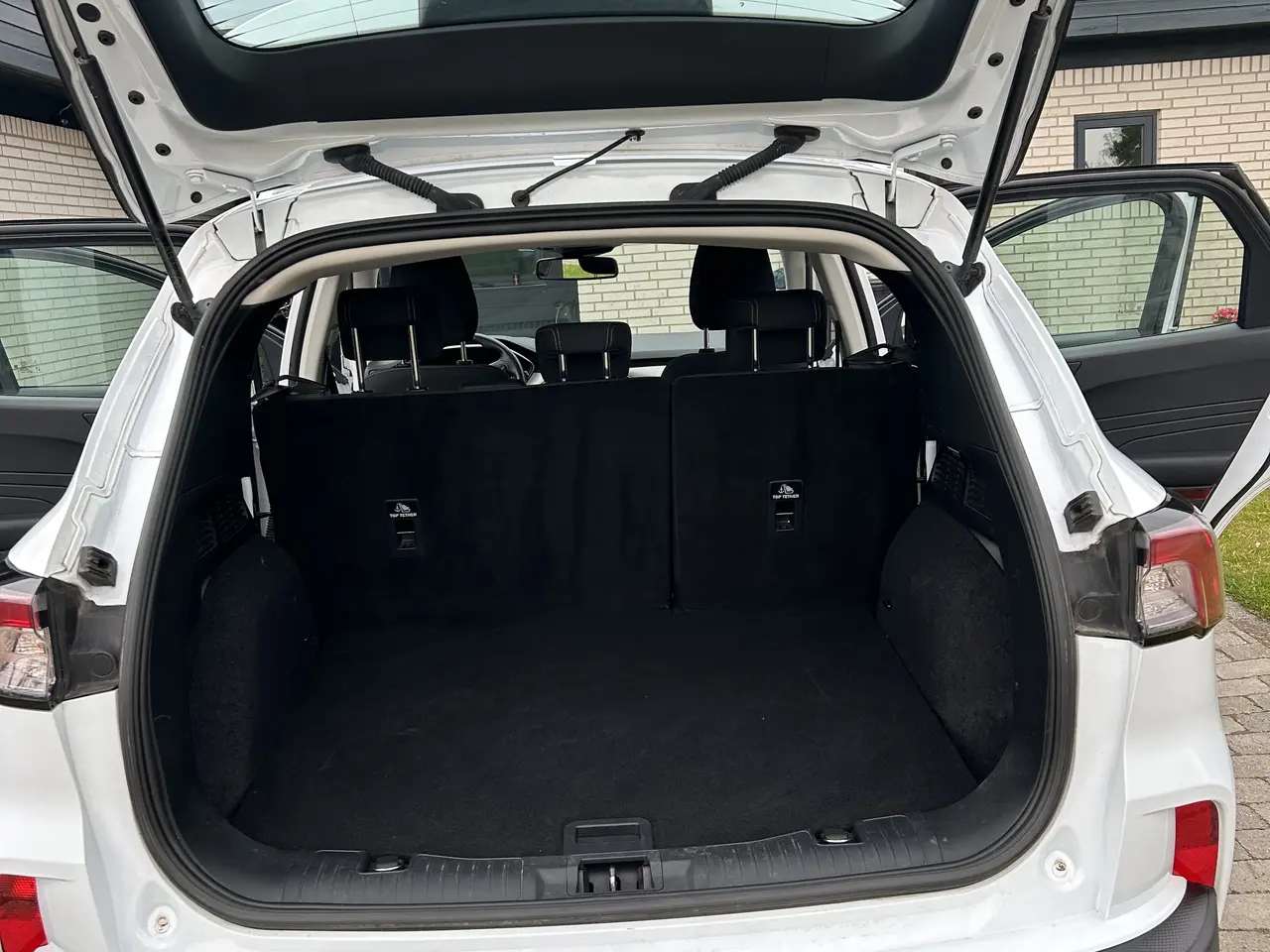Billede 10 - Velholdt Ford kuga 2.5 phev 2021 88000km