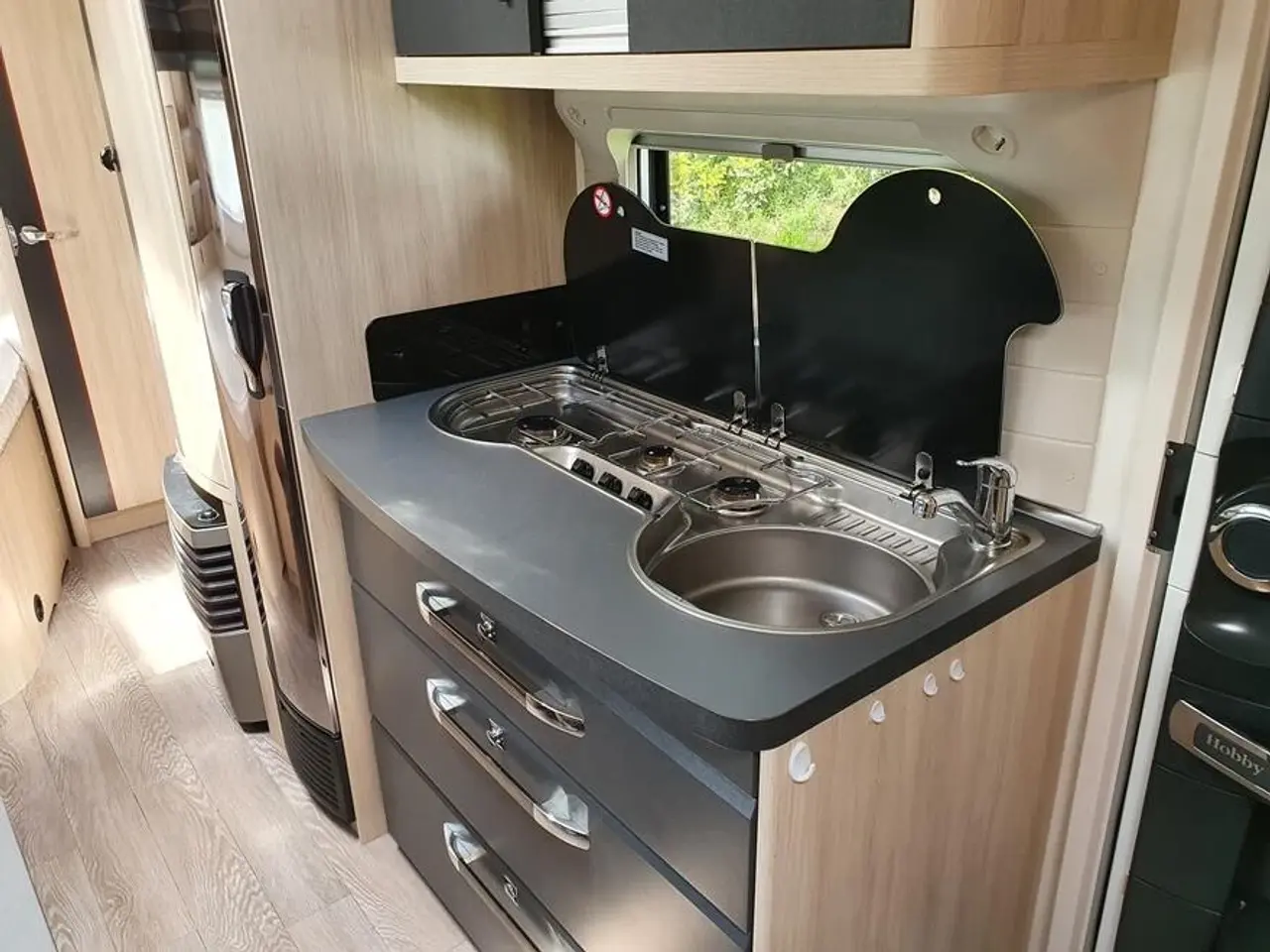 Billede 4 - Campingvogn - Hobby de luxe edition 560 KMFe 2021