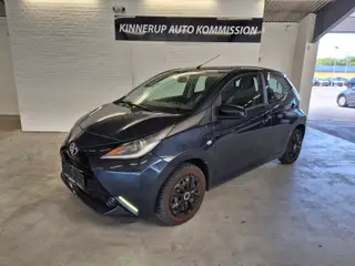 Toyota Aygo 1,0 VVT-I X-Play + X-Touch 69HK 5d