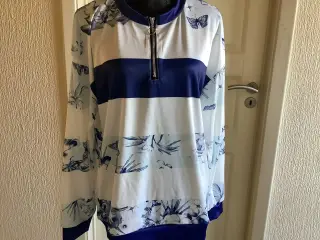 Helt ny lækker og blød sweatshirt str. L