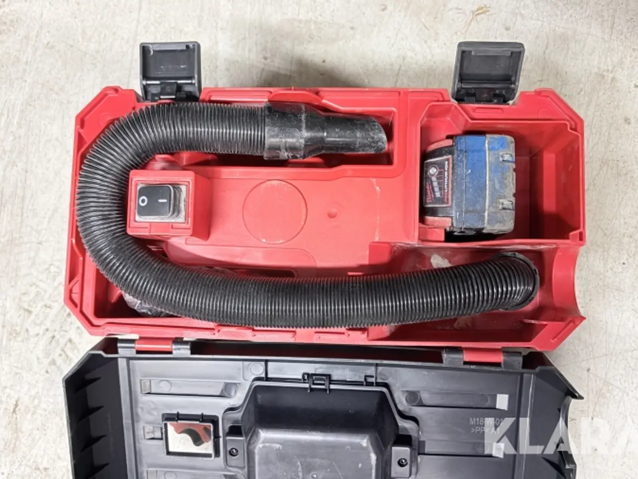 Billede 5 - Milwaukee M18 støvsuger, stiksav og multicutter med 4 Ah batteri