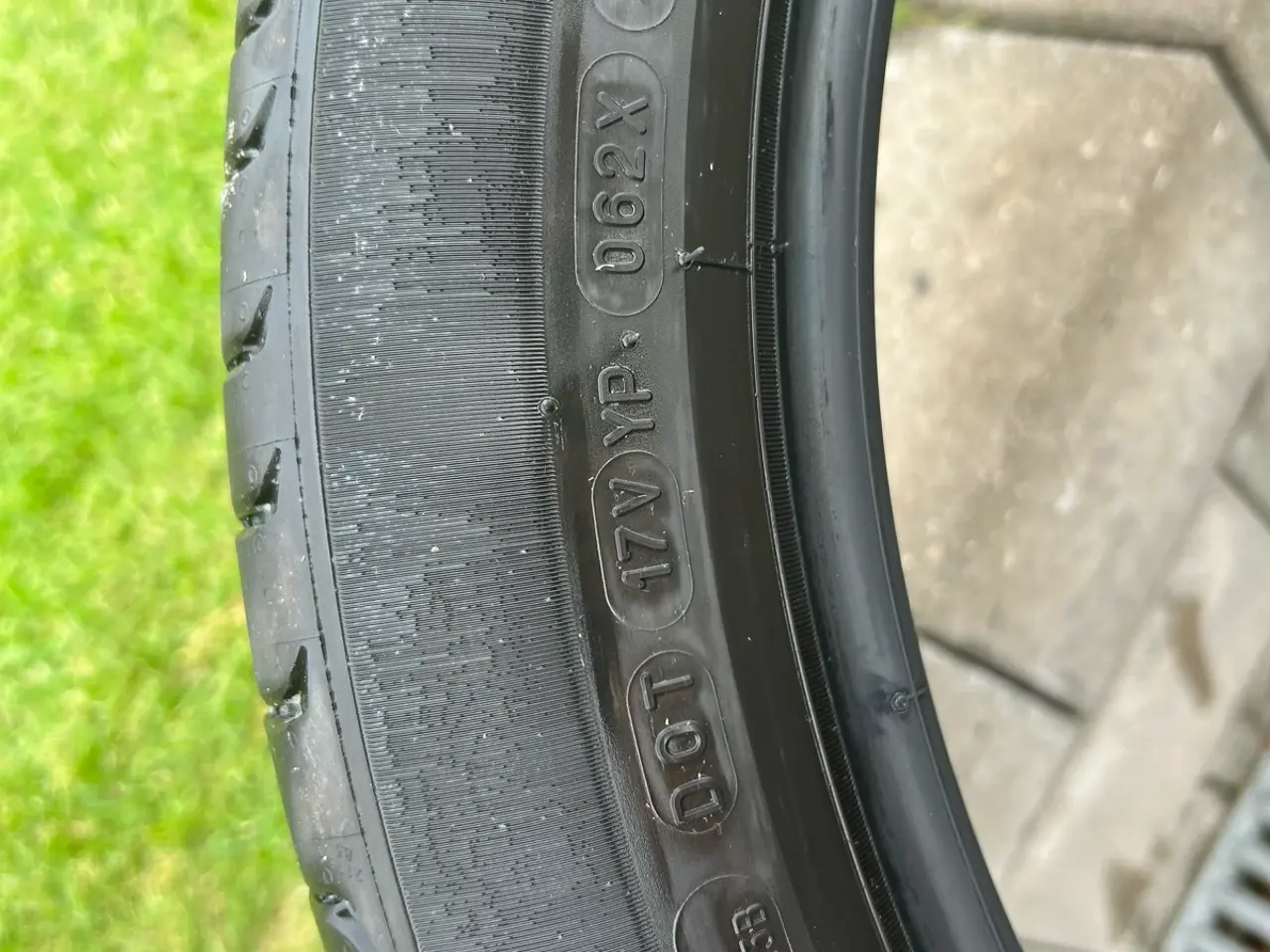 Billede 14 - Sommerdæk Michelin e-Primacy 245/45-R19