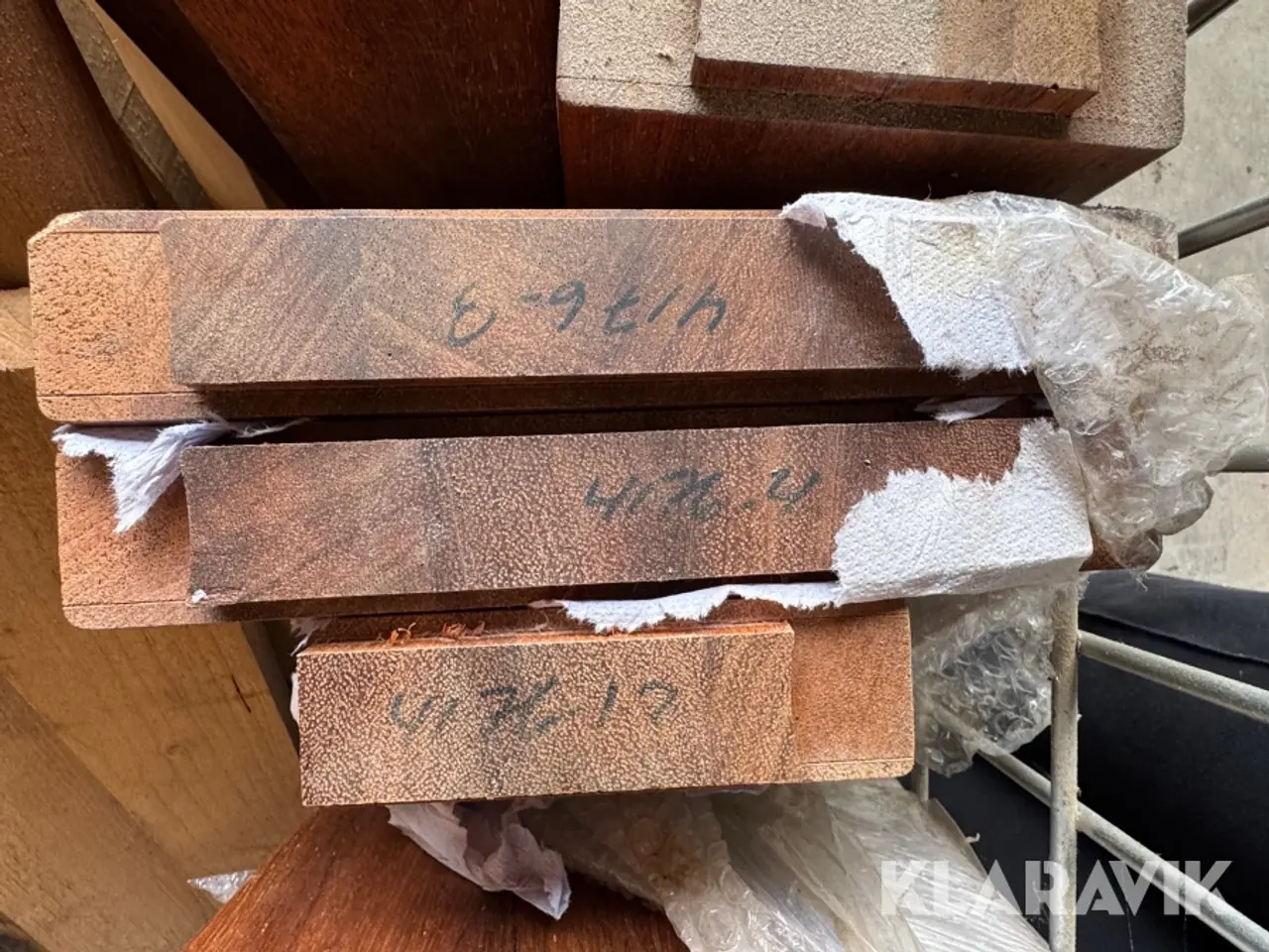 Billede 11 - Træ Edeltræ og blandet lot - 2 burer