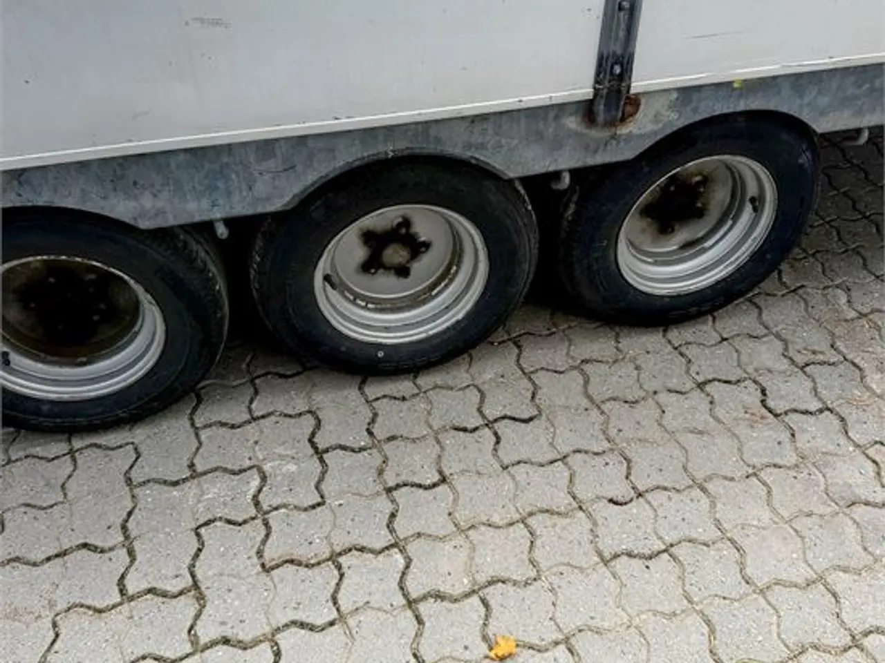 Billede 50 - Iveco Daily 40C 18 - Med trailer og lad / With trailer and flatbed