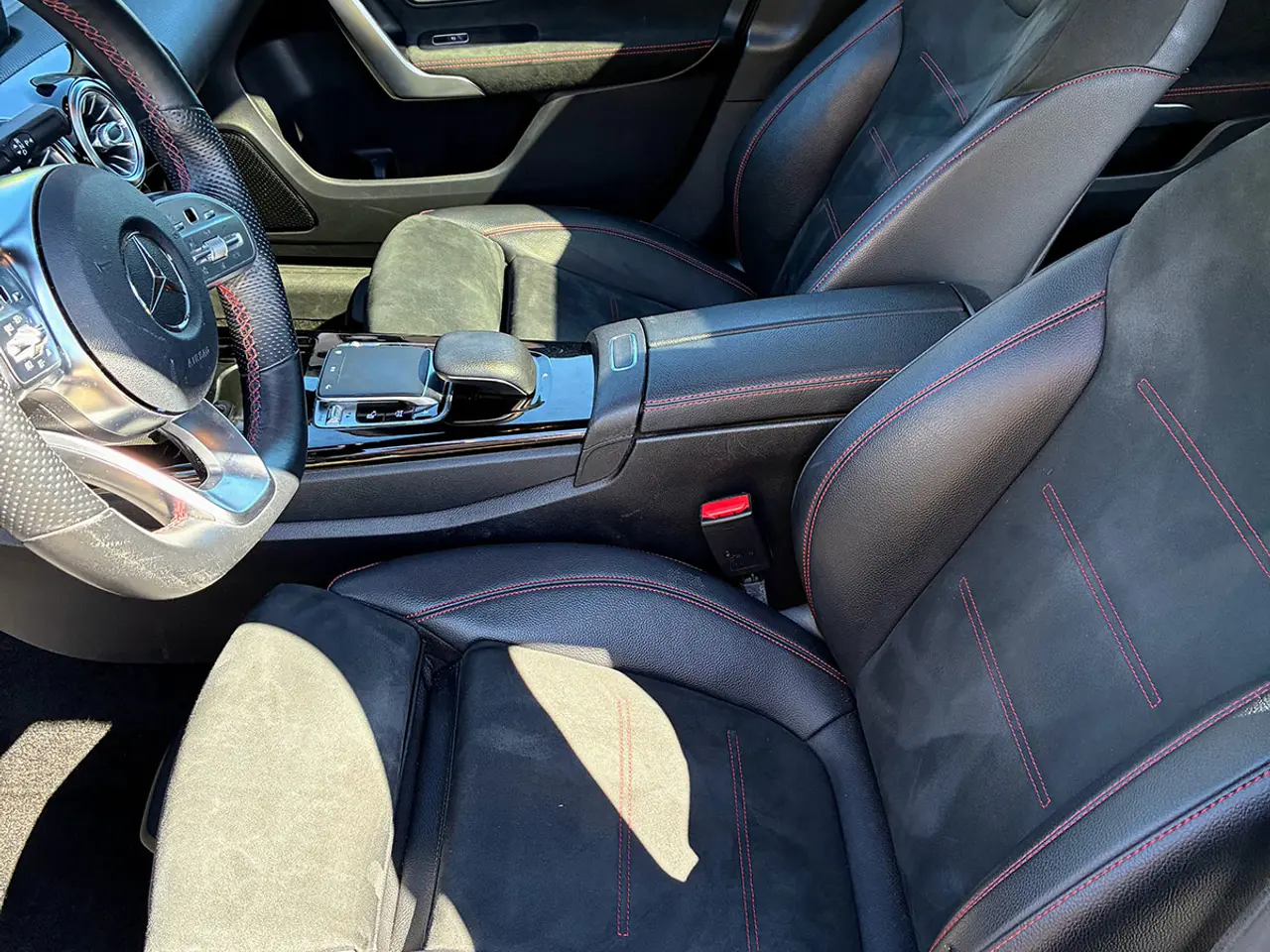 Billede 4 - Mercedes-Benz A220 2,0 AMG Line 4Matic 7G 190HK