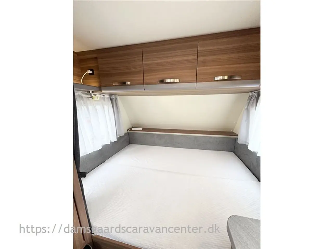 Billede 16 - 2018 - Weinsberg CaraOne 390 QD Dobbeltseng-Gulvtemp.-Mover-Telt