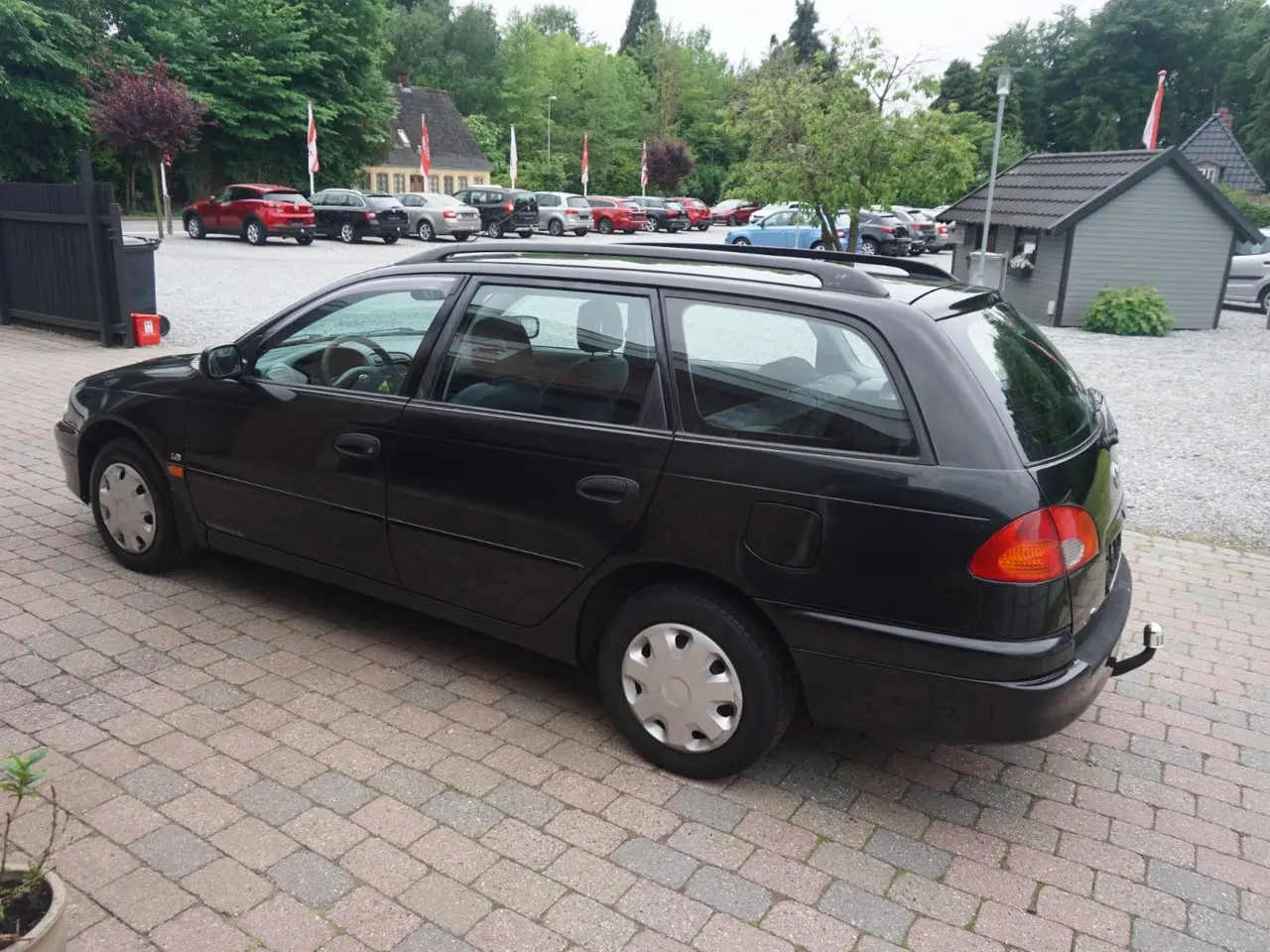 Billede 9 - Toyota Avensis 1,8 Luna stc.