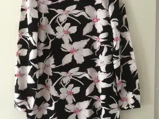 Vero Moda tunika/kjole str. M, viskose i sort/hvid