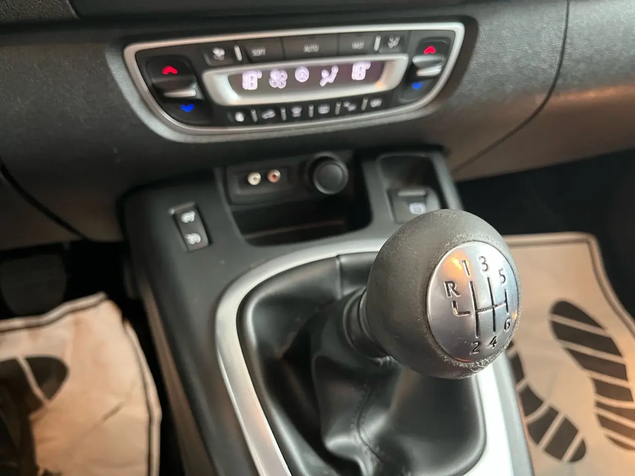 Billede 14 - Renault Grand Scénic 7 pers. 1,6 16V Authentique 110HK 6g
