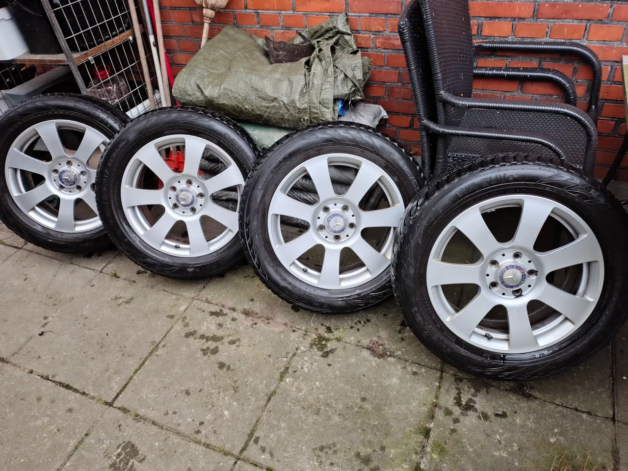 Billede 1 - Alu hjul med vinterdæk.
