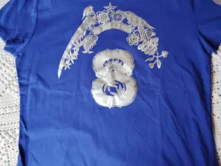 T-shirt til mænd og kvinder