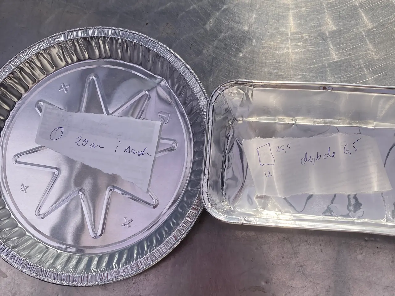 Billede 1 - Foliebakke og rund aluminiumsform