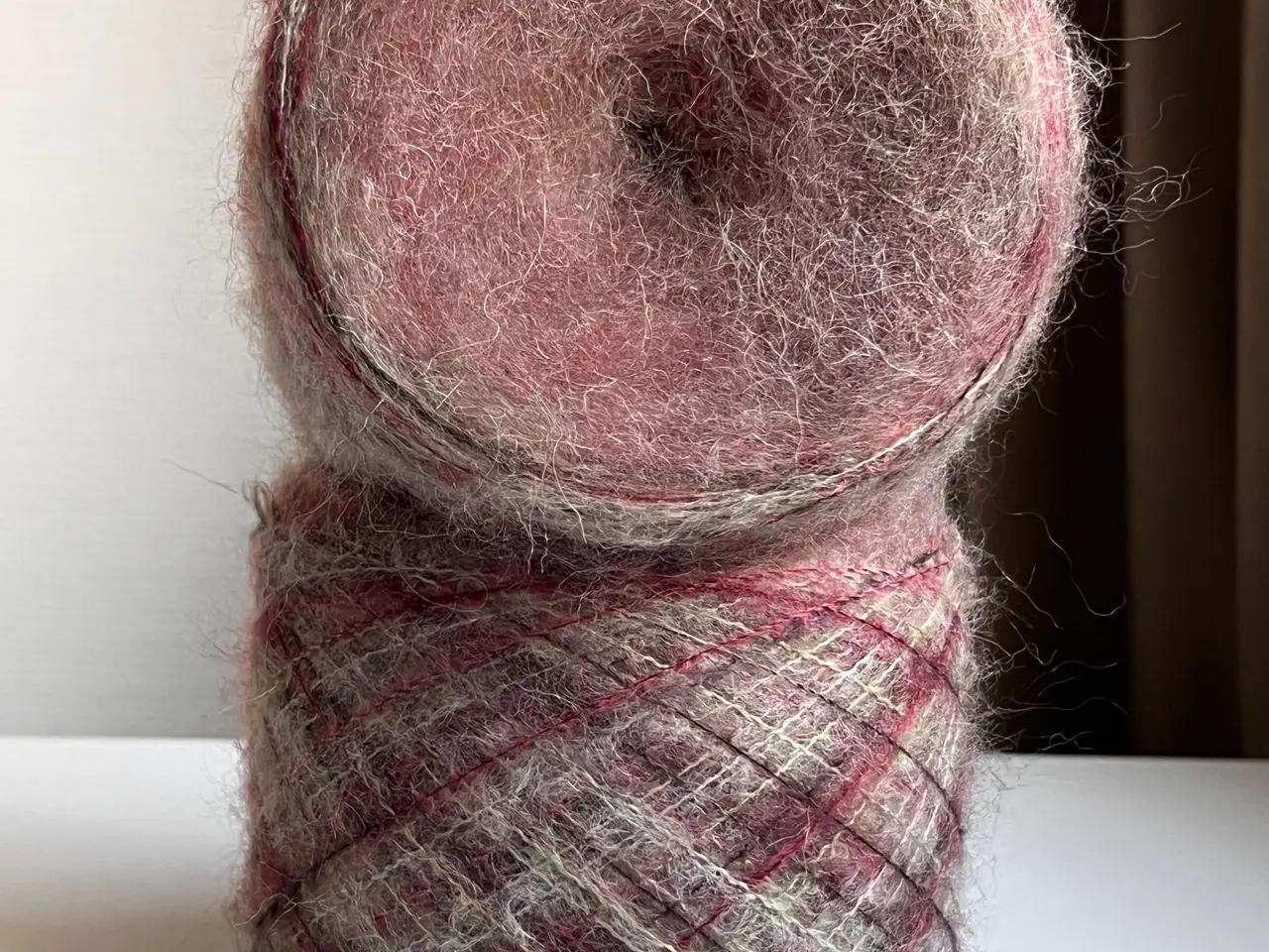 Billede 5 - Eksklusivt Italiensk Garn, Mohair Kids/Silke 200g