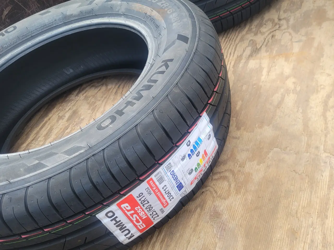 Billede 3 - 225 / 60 ZR 16
