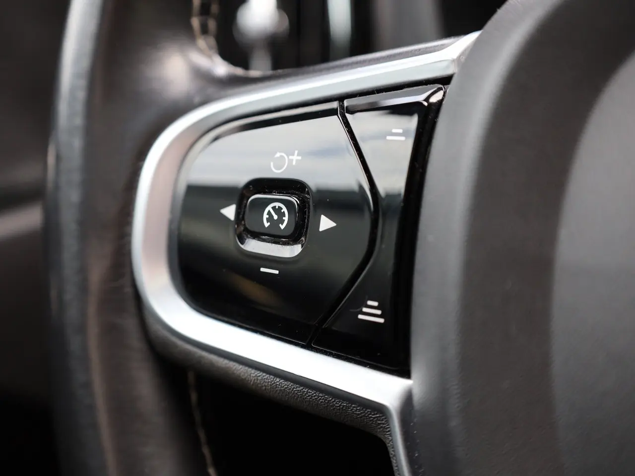 Billede 8 - Volvo XC60 2,0 B5 235 R-Design aut. AWD