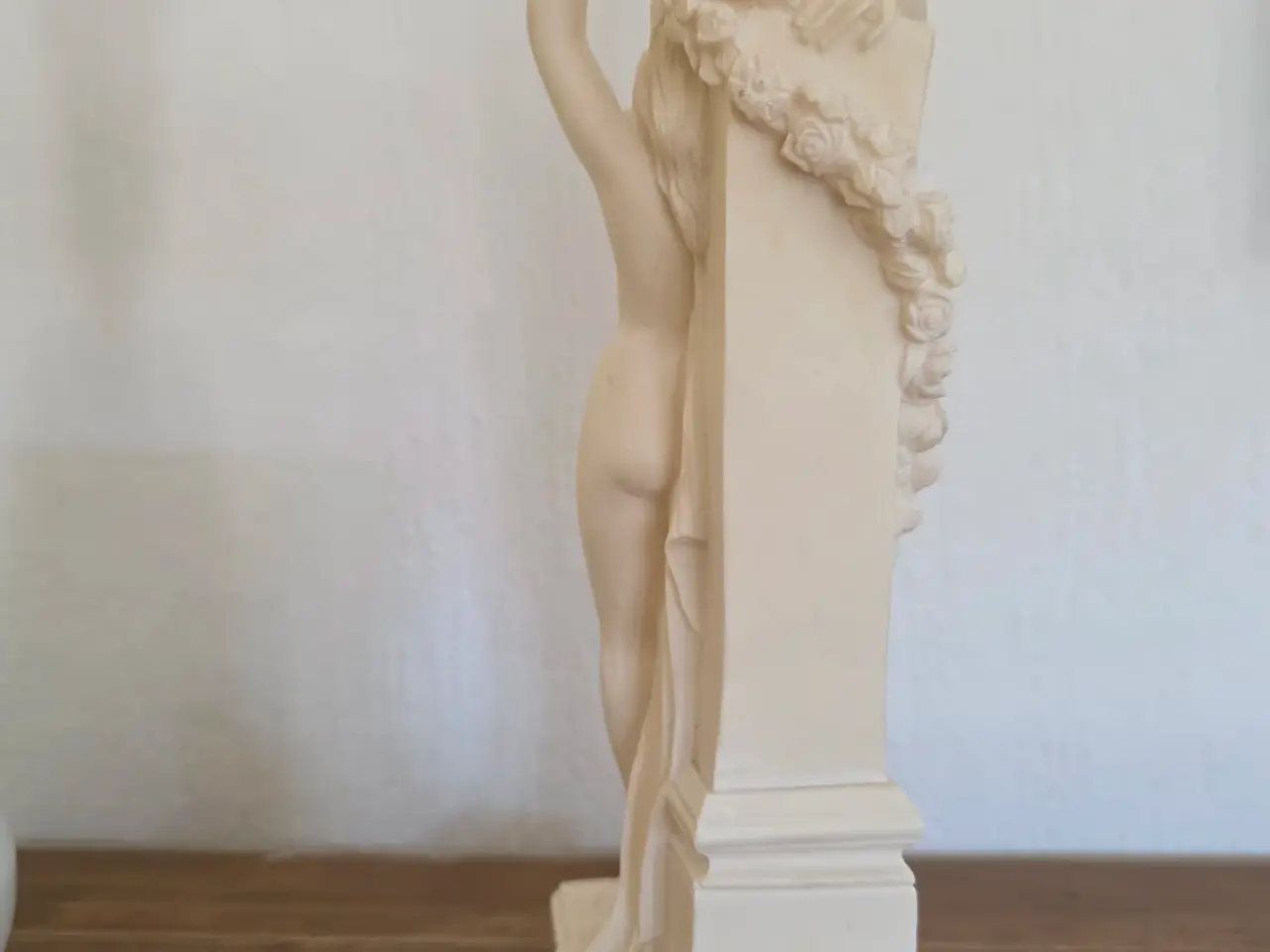 Billede 2 - Figur af Afroditte og Eros