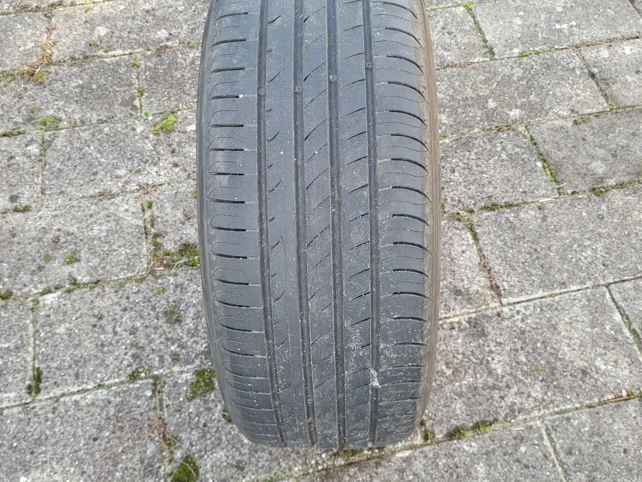Billede 1 - 4 STK. Sommerdæk Hankook