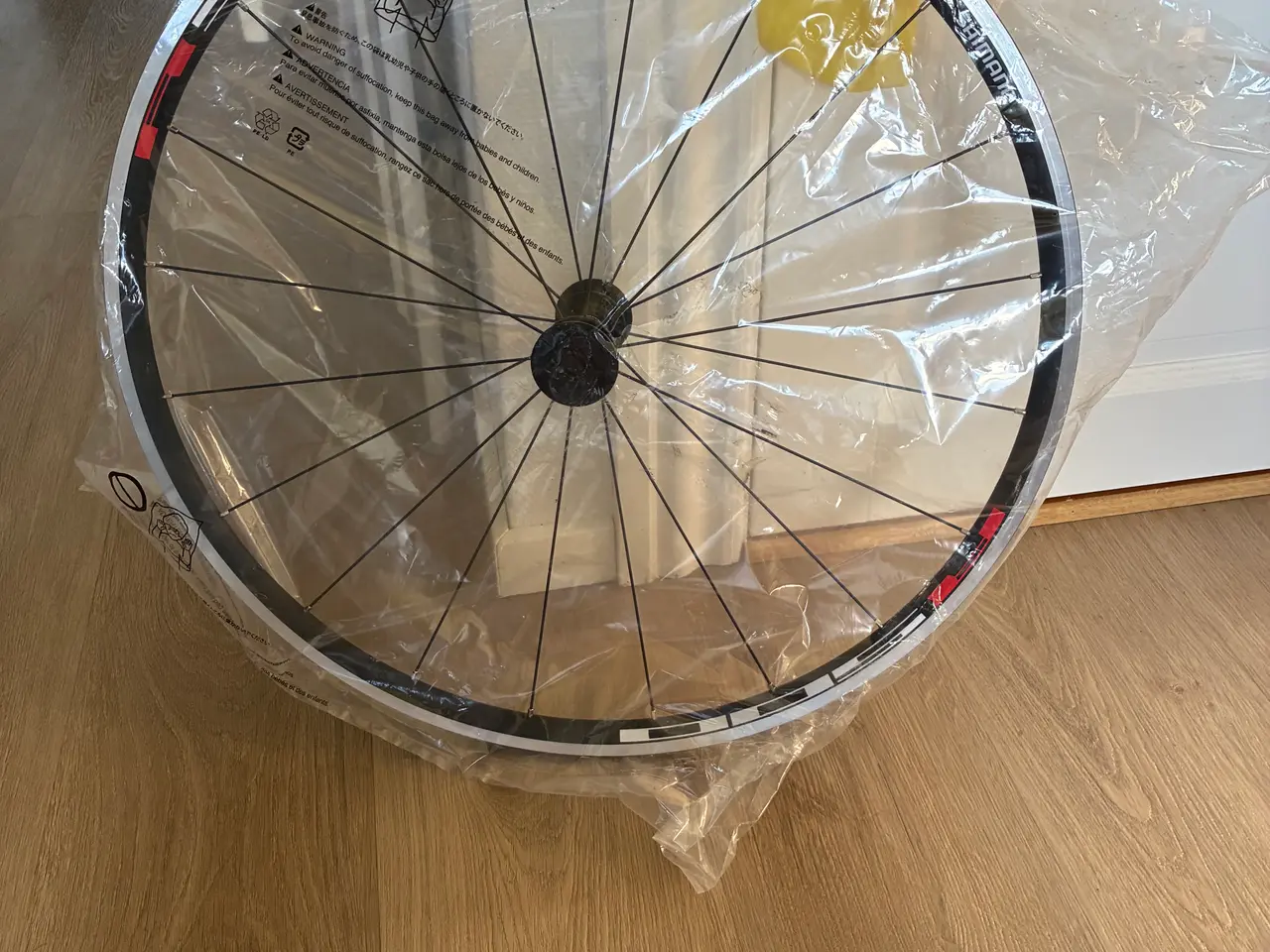 Billede 2 - Racer Forhjul shimano 700CWH-R500