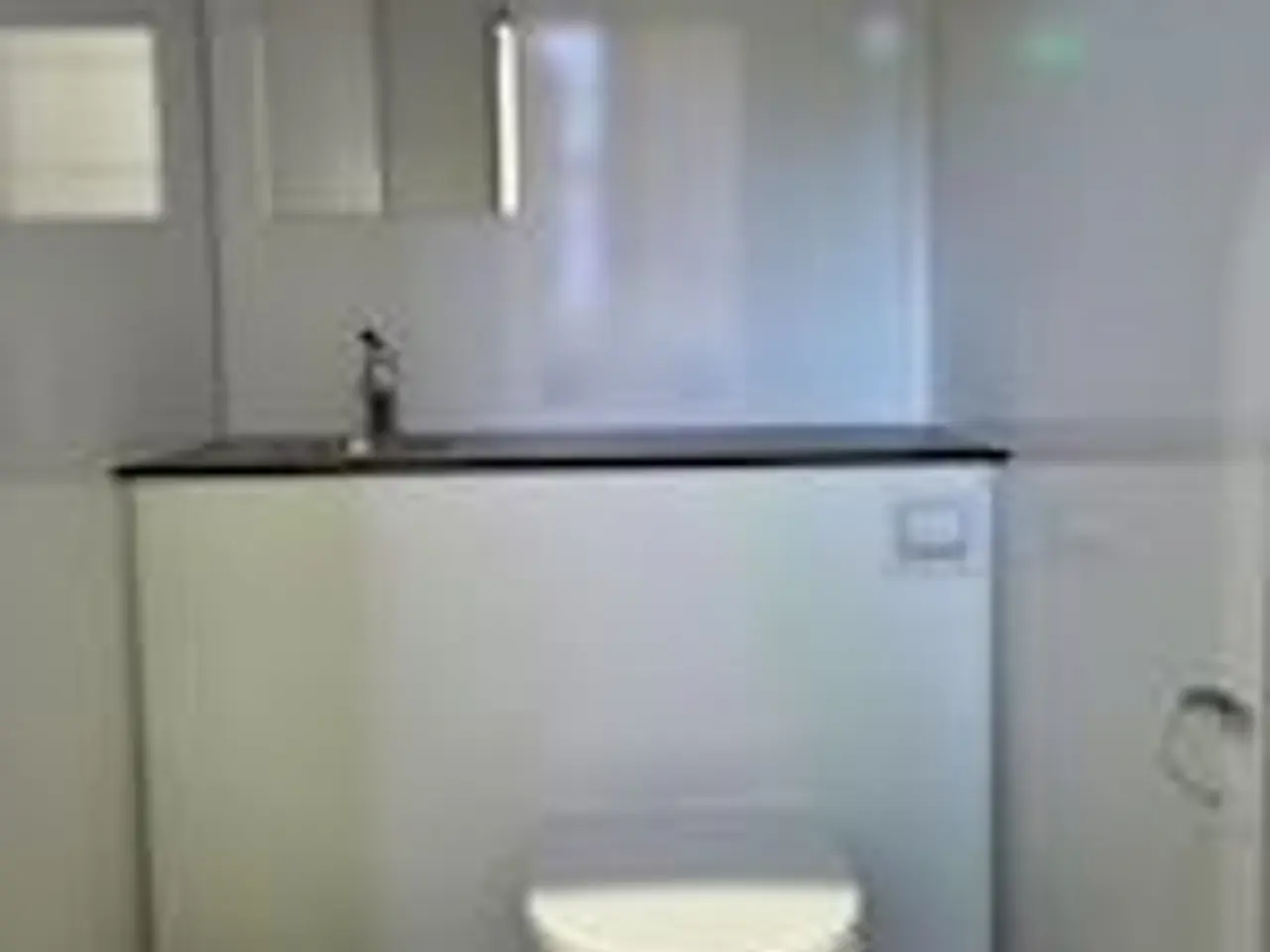 Billede 4 - Toiletvogn 240 med 2 toiletter & kværn