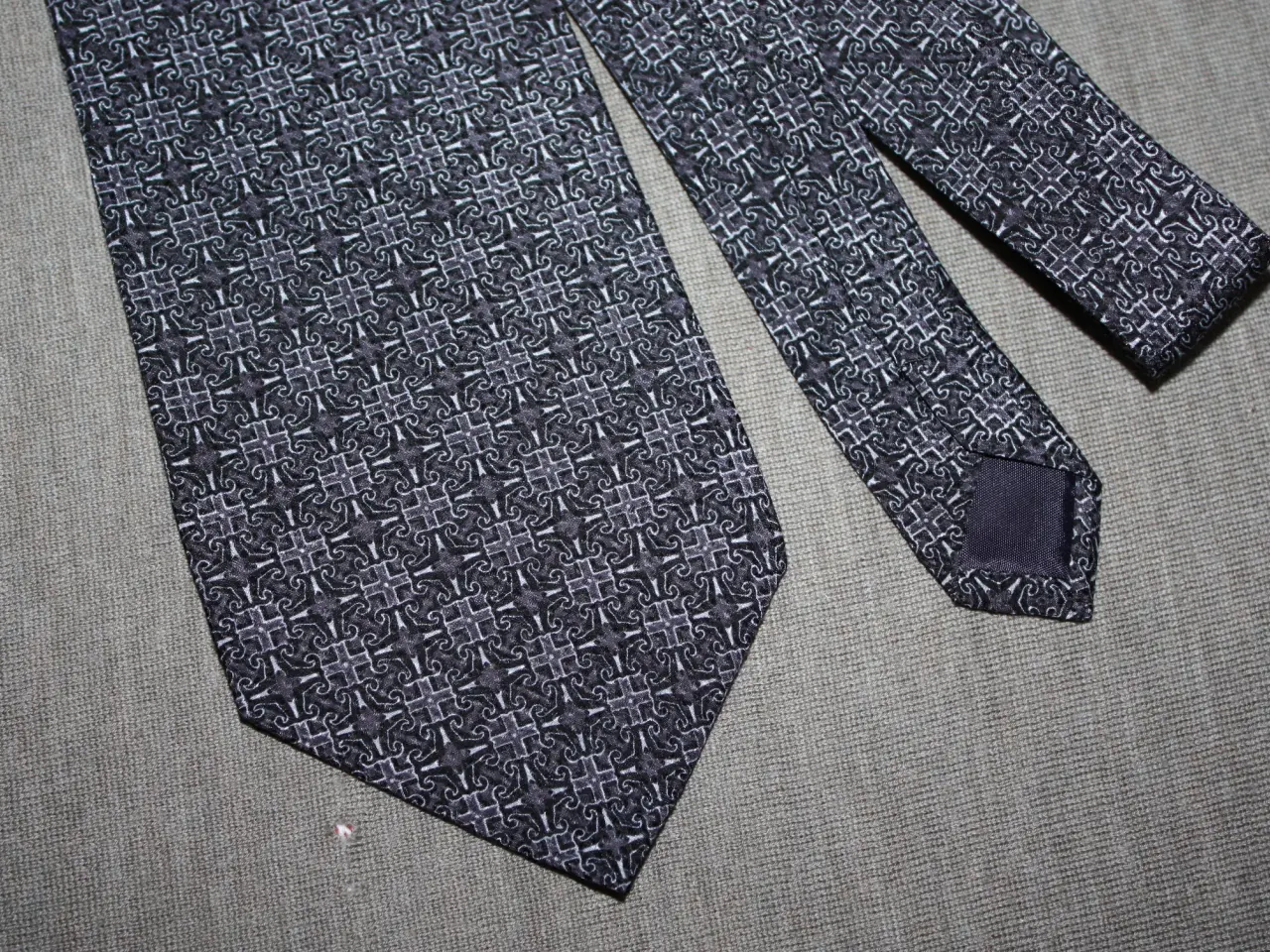 Billede 4 - Silke slips 100% silk