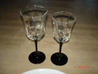 flotte glas 11 hvidvin og11 rødvin