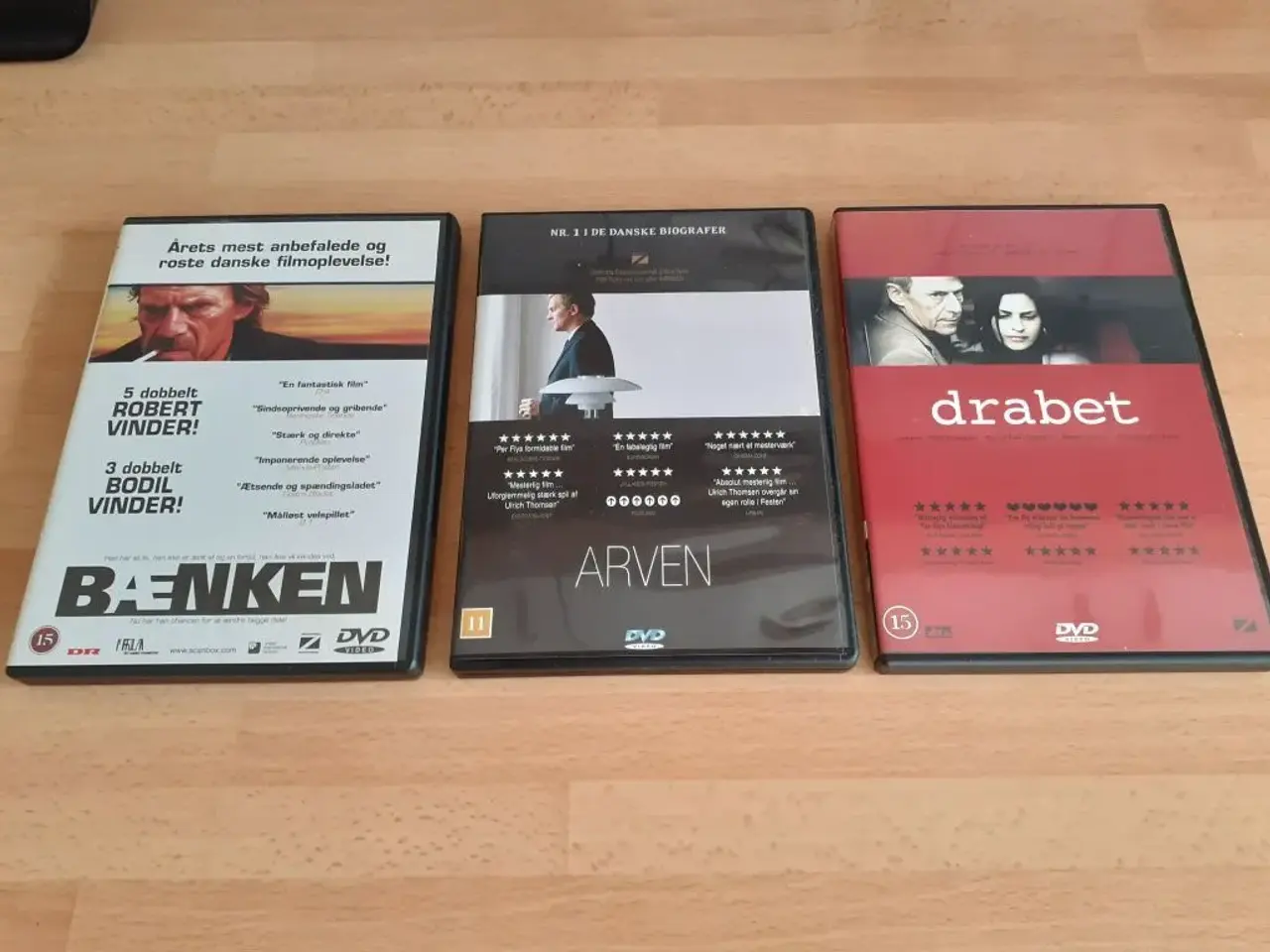 Billede 1 - Trilogien af Per Fly.