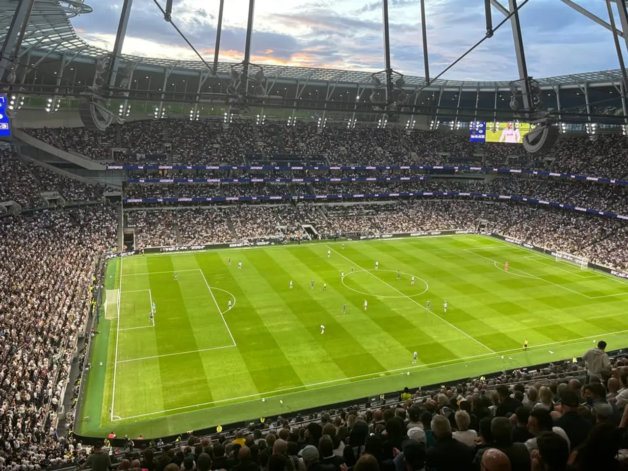 Billede 1 - Tottenham-billetter til hjemmekampe
