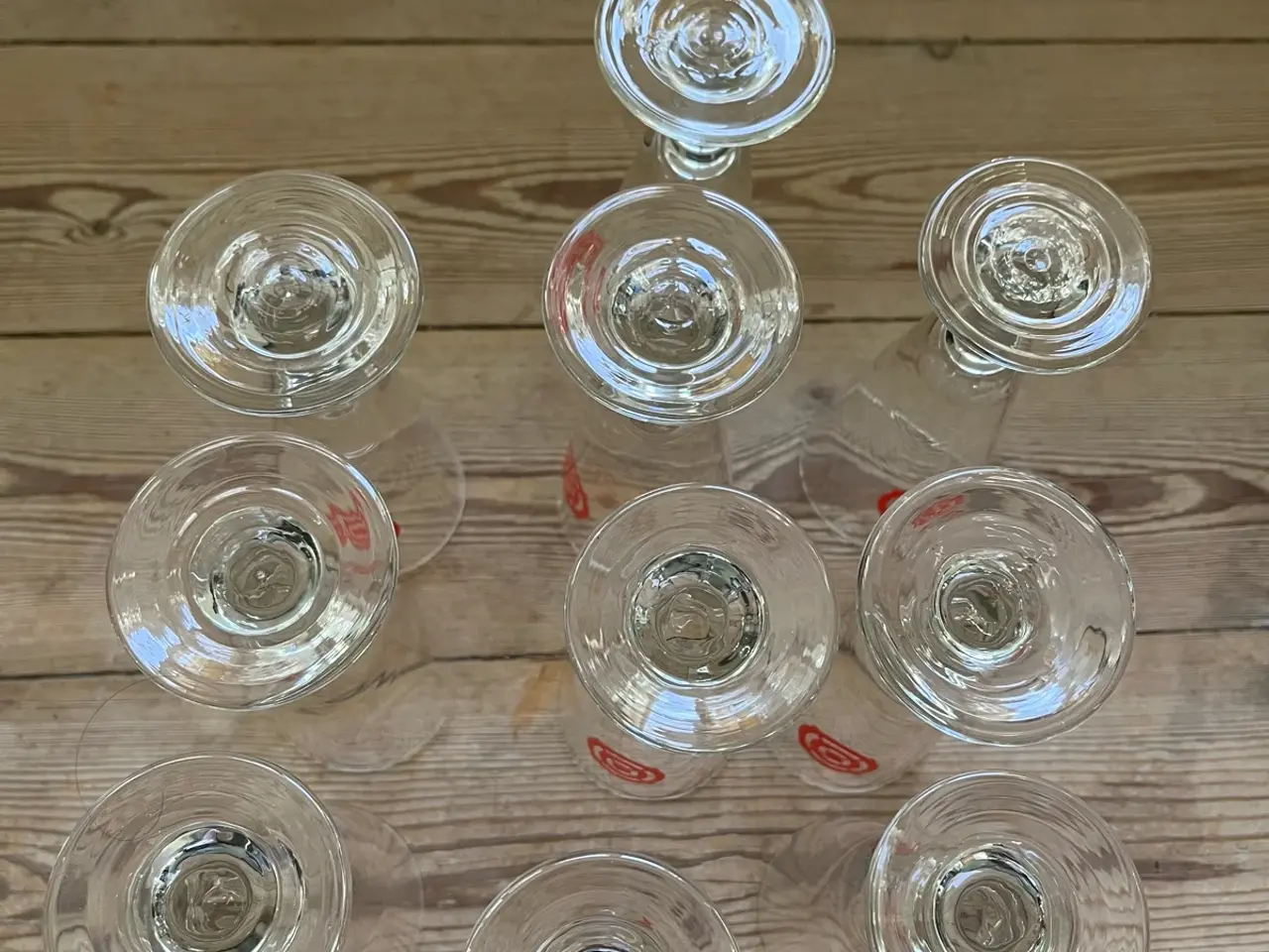 Billede 4 - Champagneglas med rødt maritimt logo