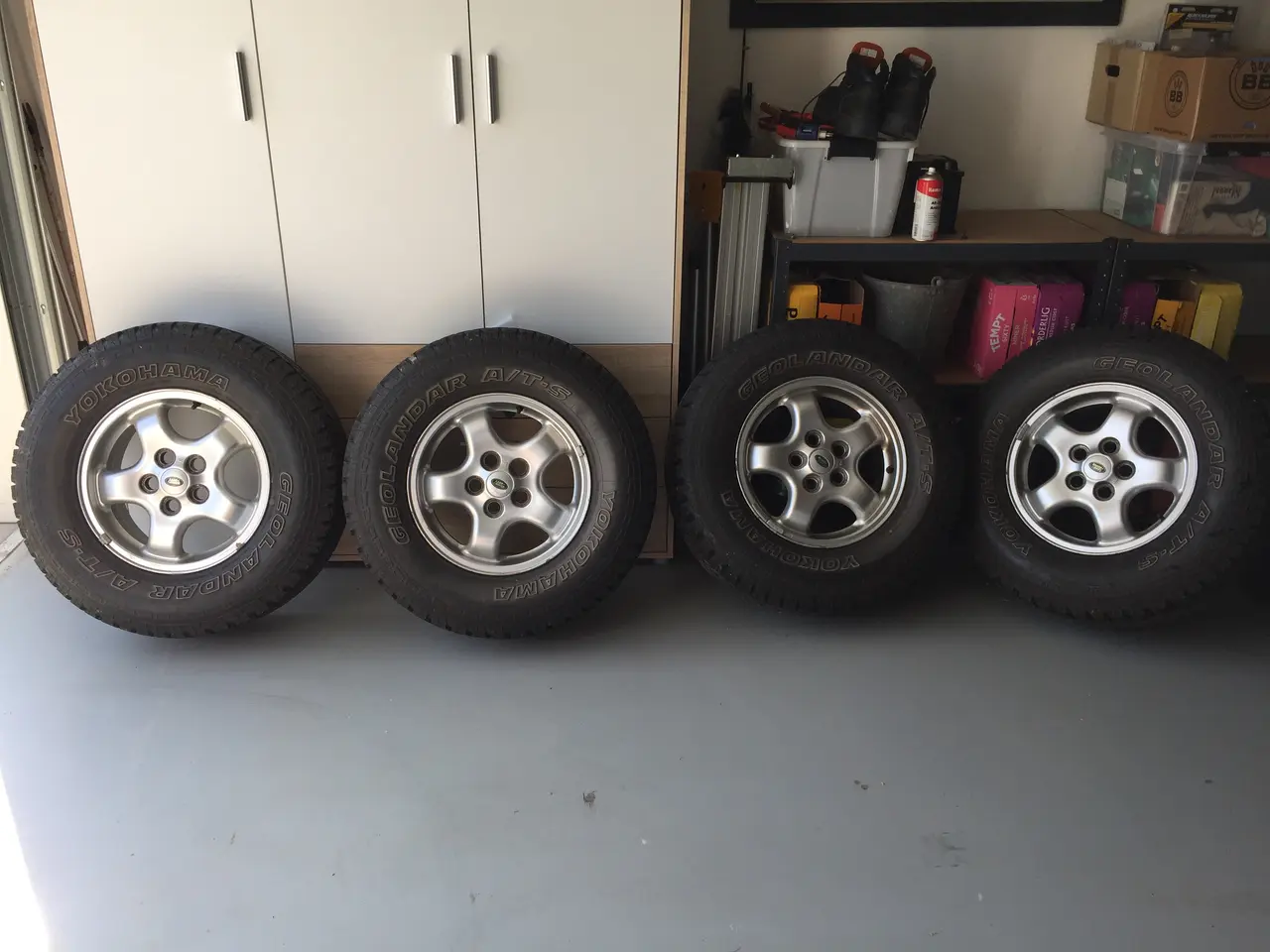 Billede 1 - Land Rover Discovery 2 originale fælge med dæk