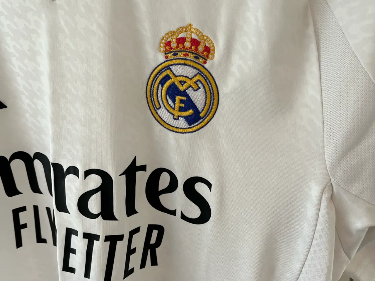 Billede 2 - Real Madrid fodboldtrøje