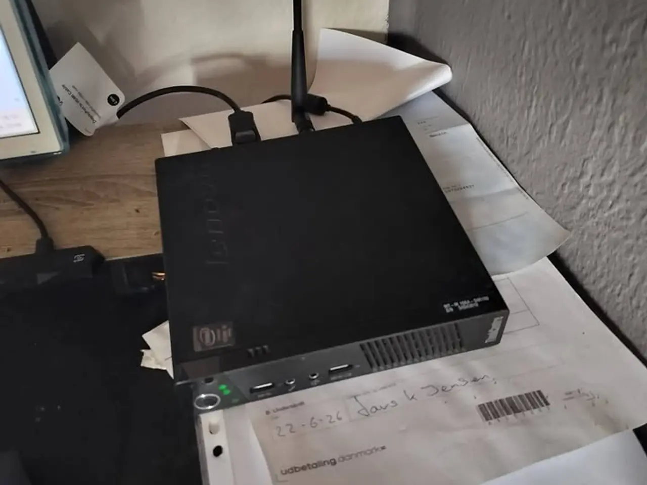 Billede 1 - FIN LILLE MINI LENOVO COMPUTER ER KLAR TIL BRUG 