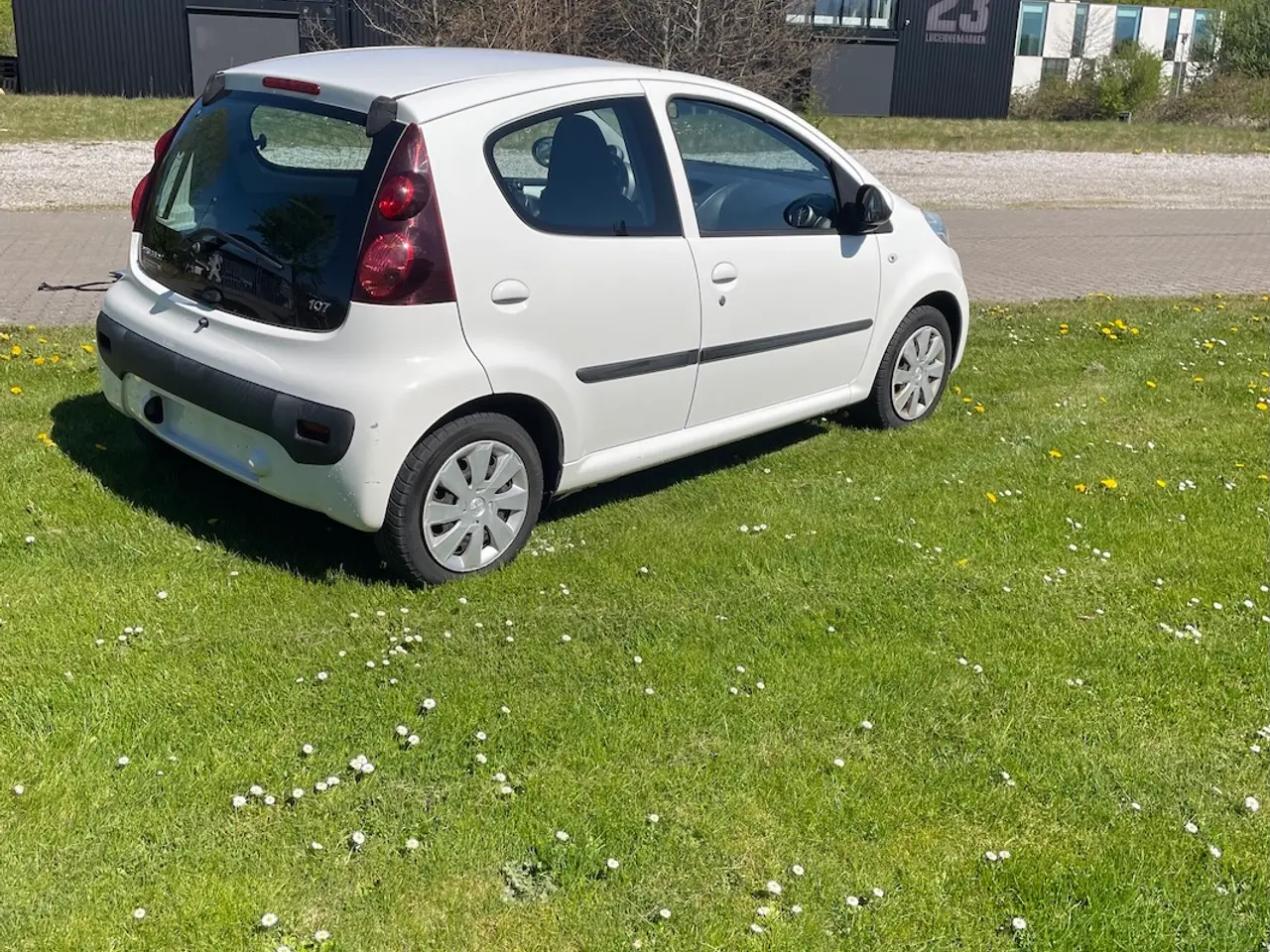 Billede 3 - Velholdt Peugeot 107