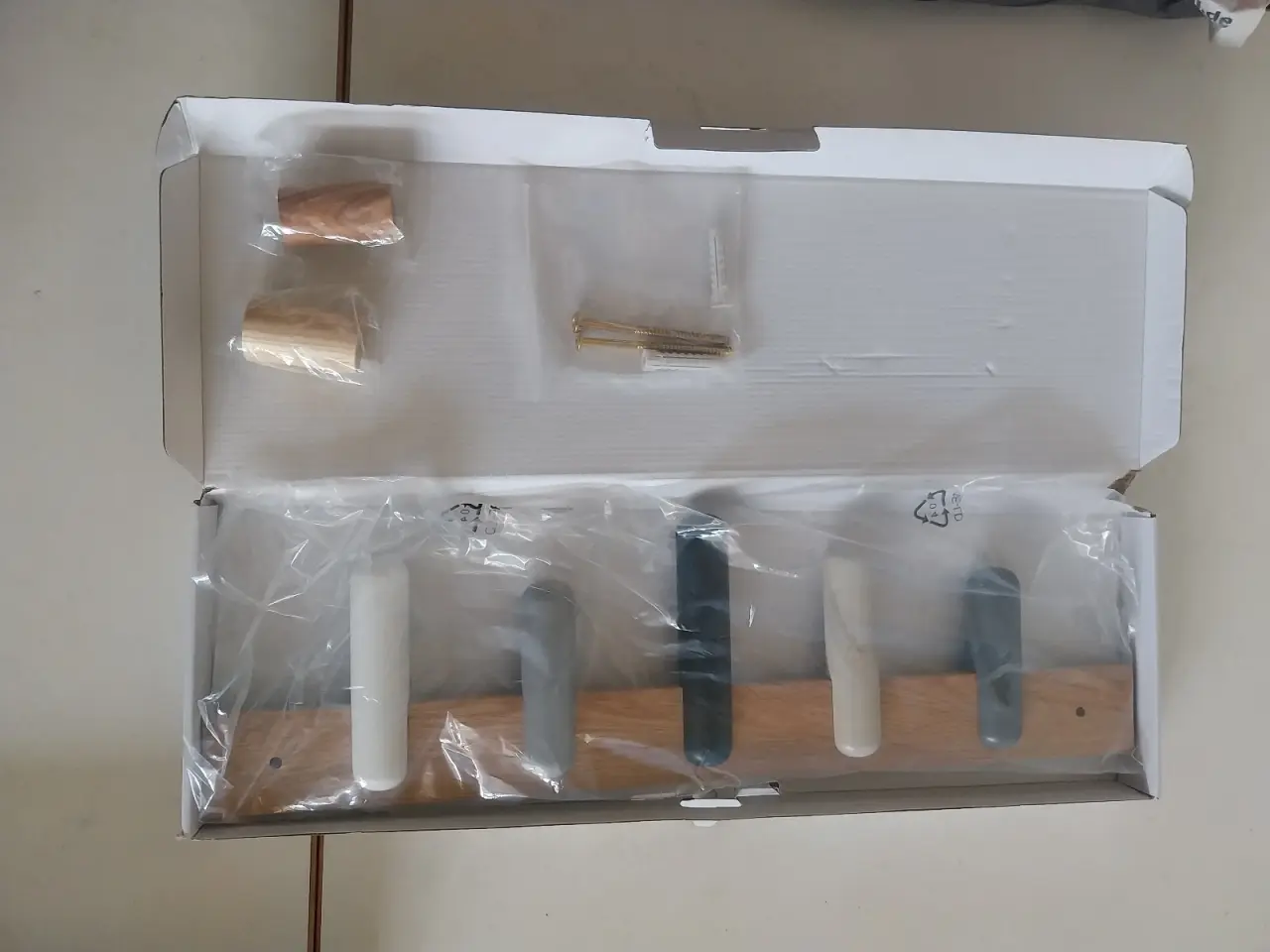 Billede 2 - Normann Copenhagen knagerække