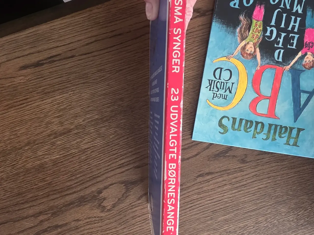 Billede 3 - Børnebøger sælges.