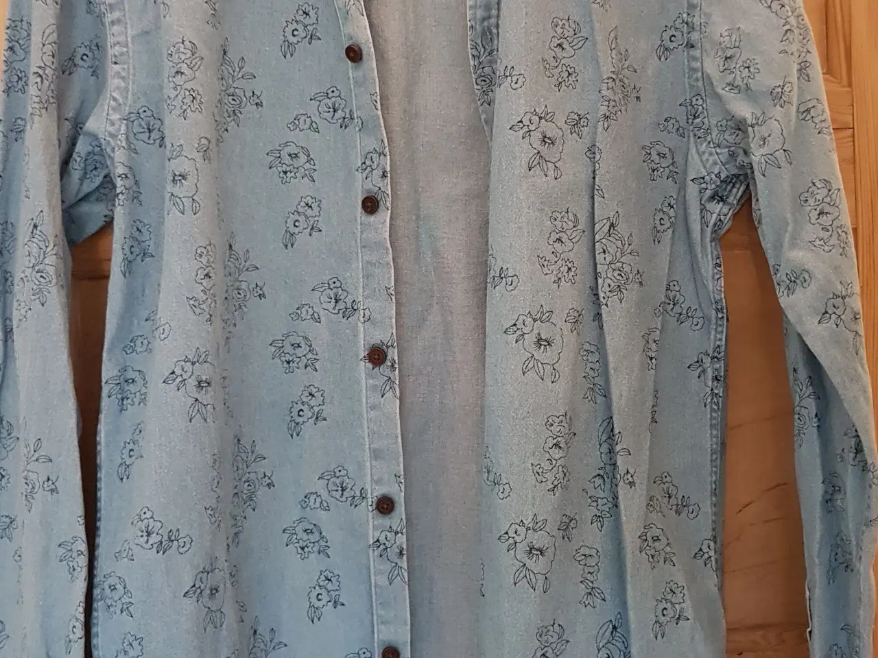 Billede 3 - Herreskjorter str Large, Jack and Jones og H&M