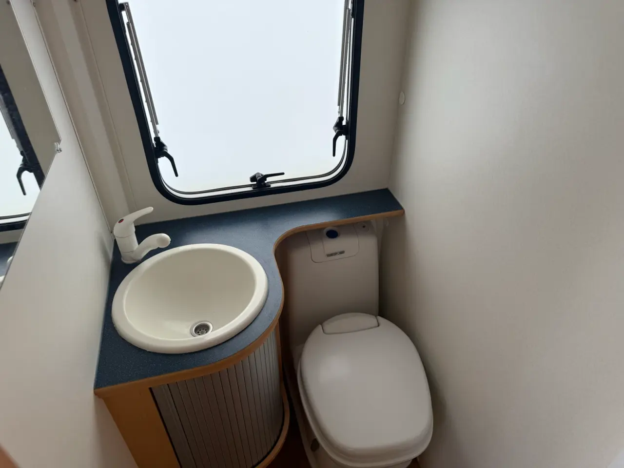 Billede 10 - 2008 Delta 440 køjevogn