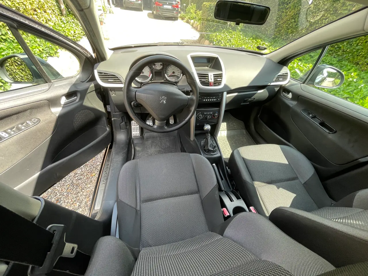 Billede 10 - Velholdt Peugeot 207 1.6 HDI