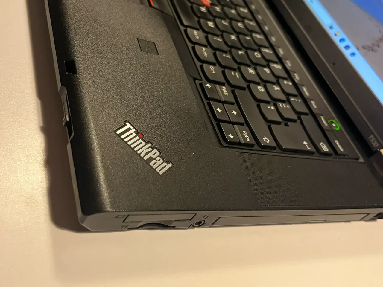 Billede 4 - Lenovo T530 15,6” I5 - 8 gb - 256 gb ssd - DVD