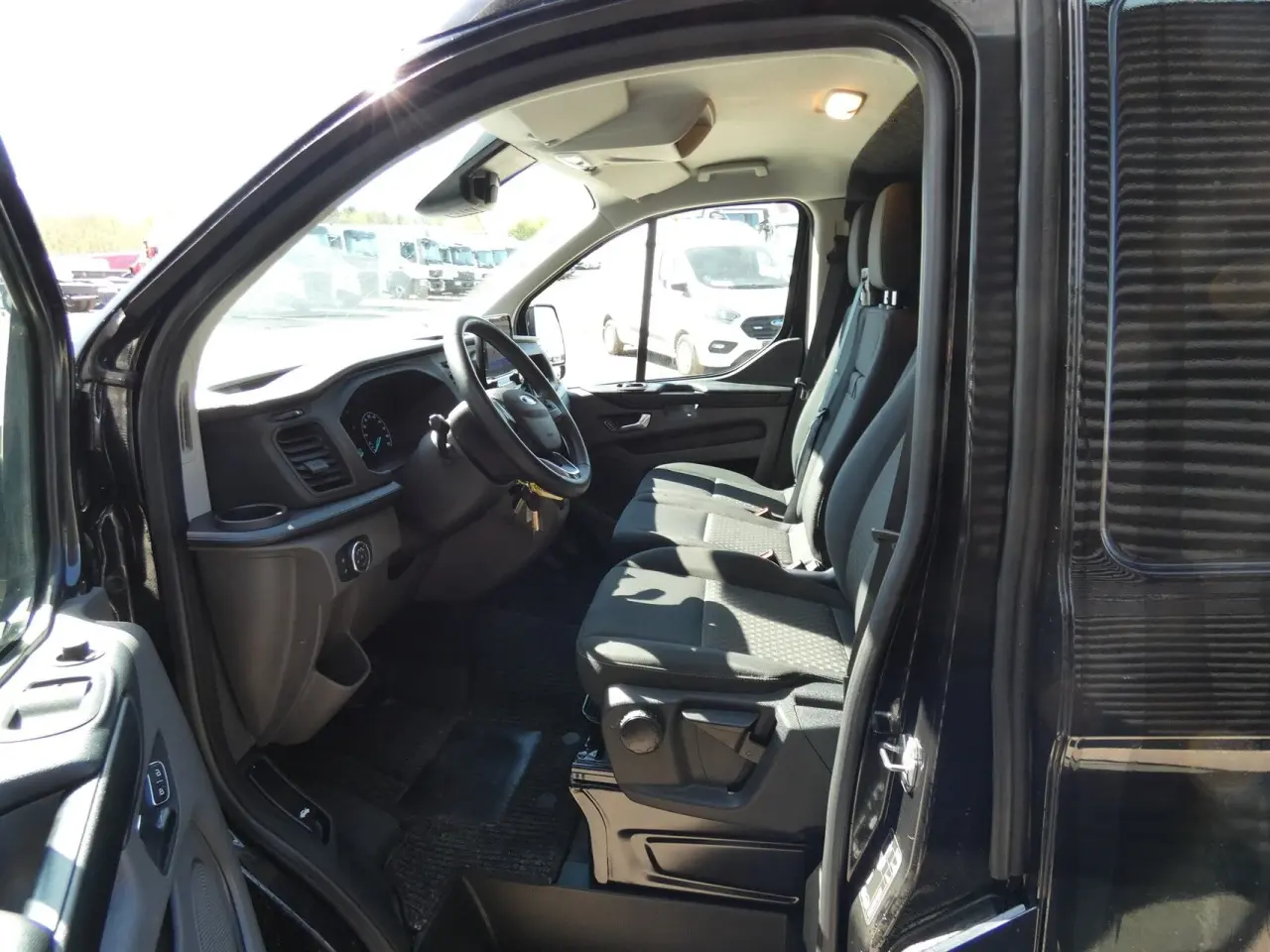 Billede 5 - Ford Transit Custom 320 L2H1 2,0 TDCi Trend 170HK Van 6g Aut.